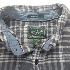 Men's Woolrich Trout Run XXL Button Down 100% cott